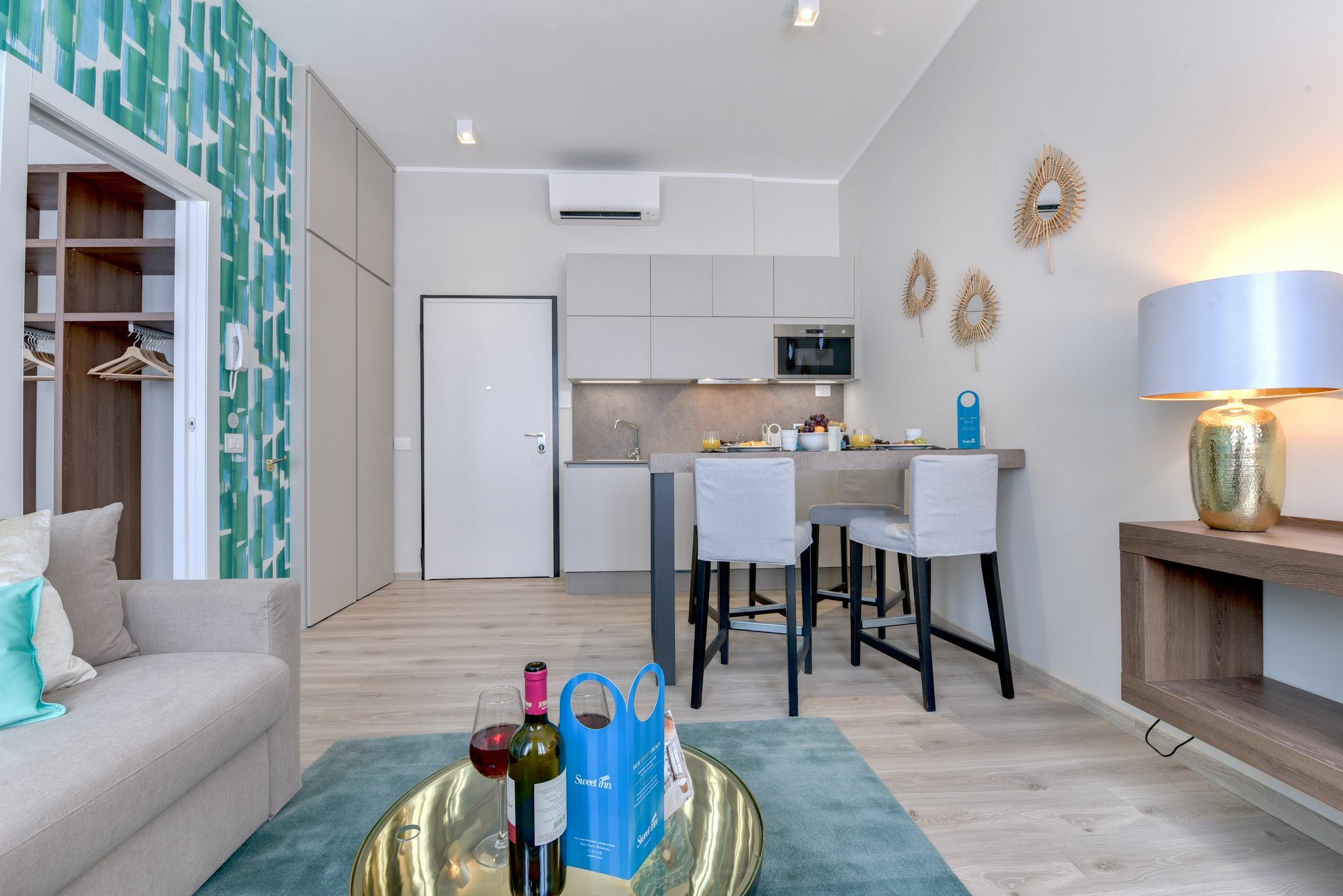 Sweet Inn Apartments - Dogana Milan Luaran gambar